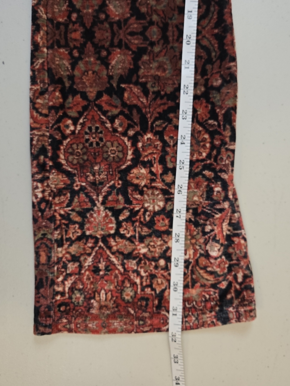 Forever 21 Floral Velvet Flare Pants in Rust and Black Size Small - Picture 7 of 9